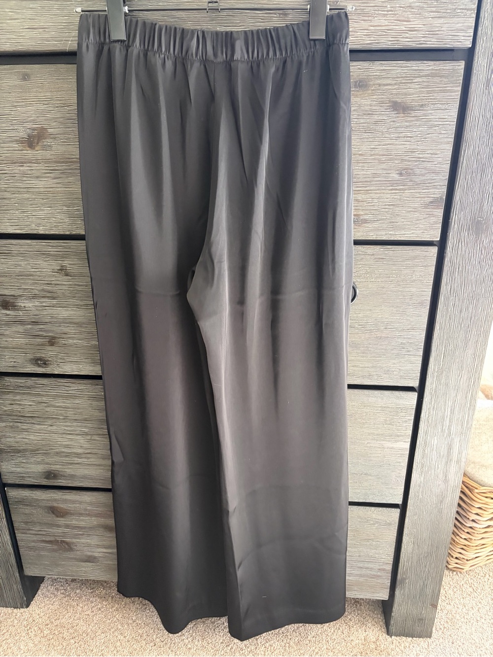 Aritzia Wilfred Lodge Pant- Satin - Picture 5 of 6